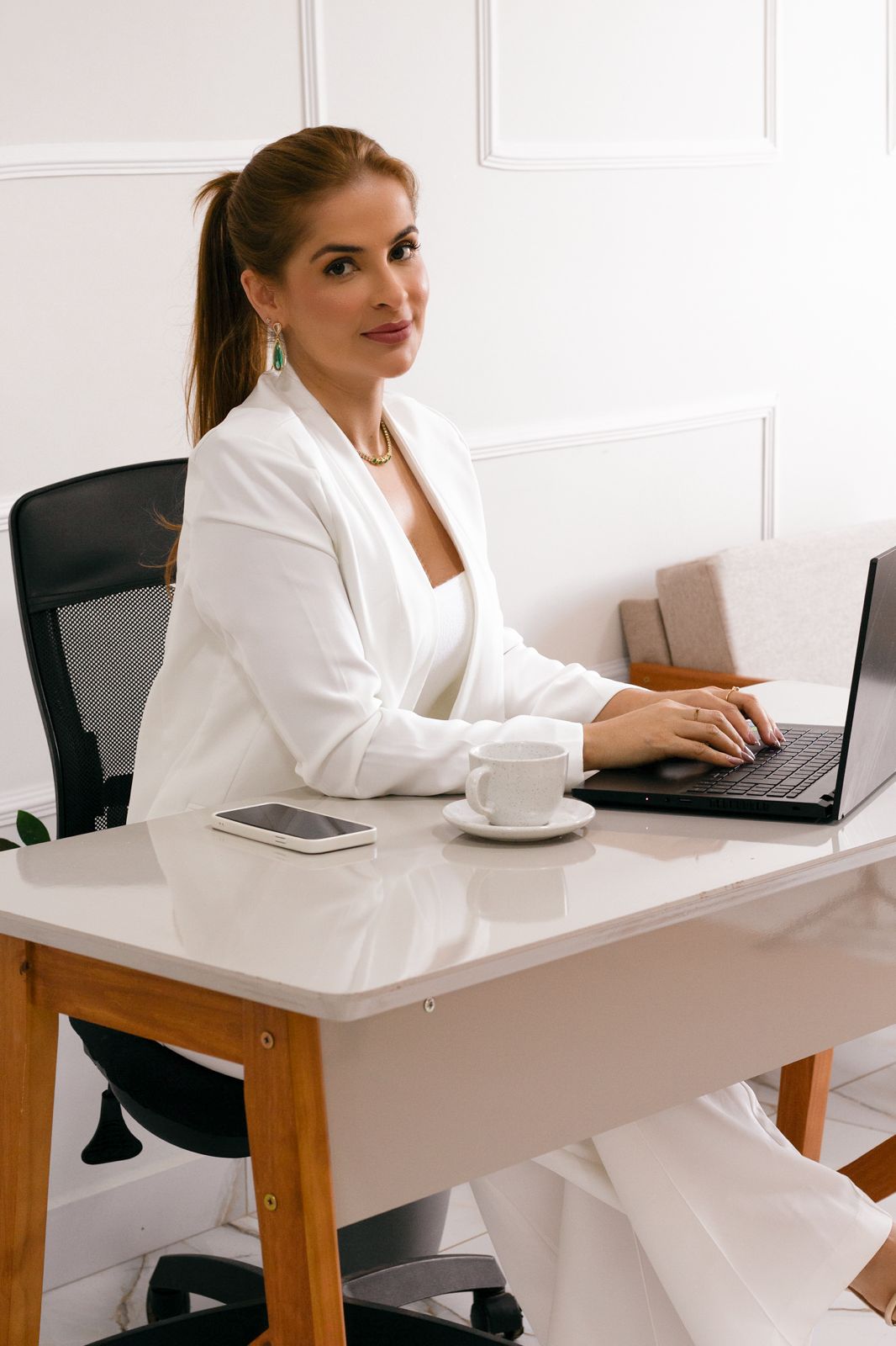 Dra. Michele Souza